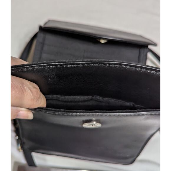 Leather crossbody purse Unbranded VGUC 8x7x3" Y2K Strap 40x42"can be smaller - Picture 5 of 13